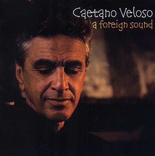 El CD es reflejo de las experimentaciones de Veloso con diferentes ritmos
