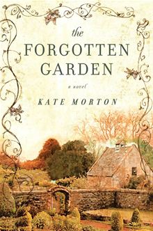 El libro sigue una estructura similar a la de "El jardín olvidado"